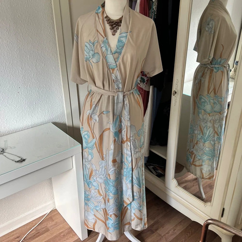 Vintage iris floral - iris, long
