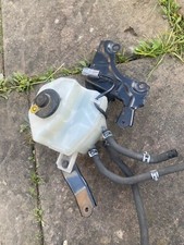 Toyota Prius 1.8 Mark3 2010-2015 Break Oil Bottle Break Fluid Bottle