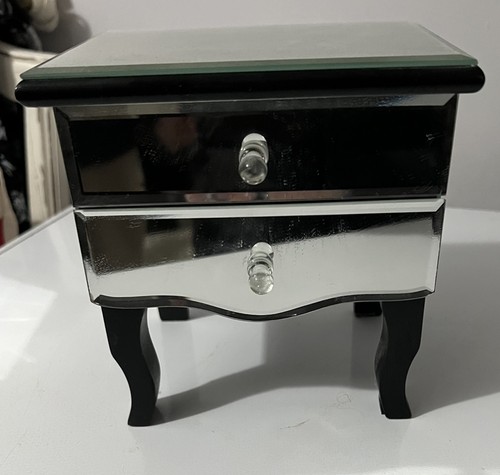 Mirrored glass jewellery - mirrored,