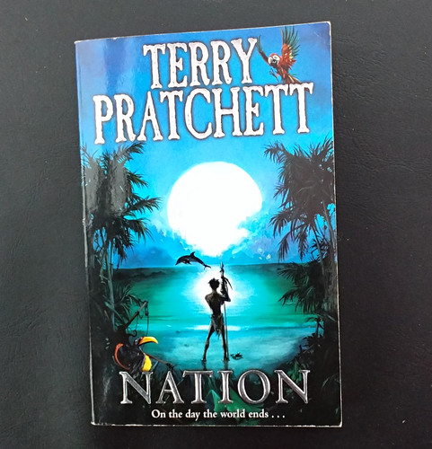 Terry pratchett nation corgi - terry,