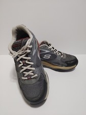 SKECHERS SHAPE UPS ATHLETIC
