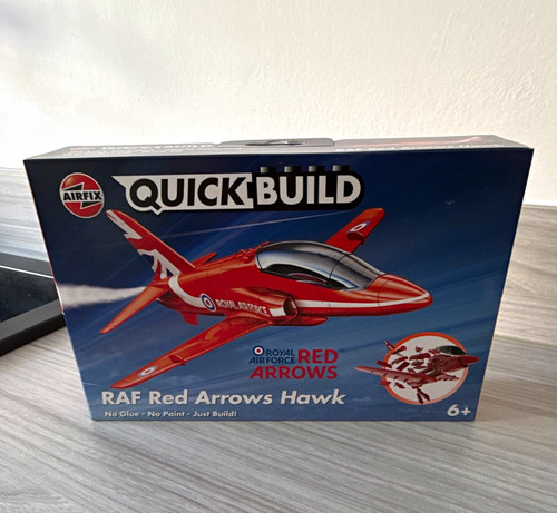 Airfix quickbuild raf red - raf,