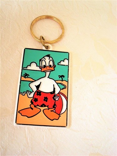 Donald duck the beach - duck,