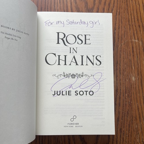 Signed lined rose in chains - +,