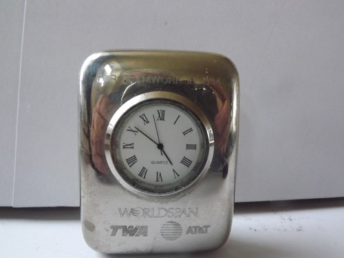 Vintage heavy quartz - heavy,