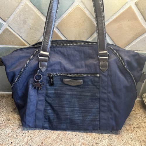 Kipling art blue grey metal - art,