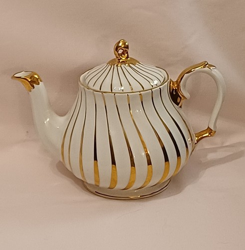 Vintage sadler teapot - vintage,