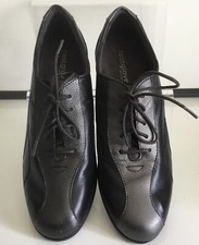 Footglove Trainer Style Leather  Shoes Size 6 