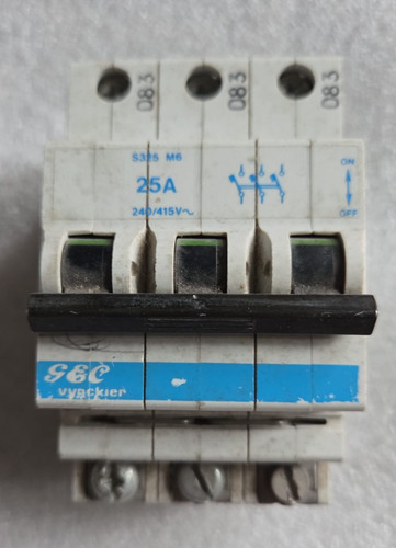 Gec vynckier s325 - gec, 25a