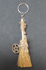 HALLOWEEN / WICCA  Witches