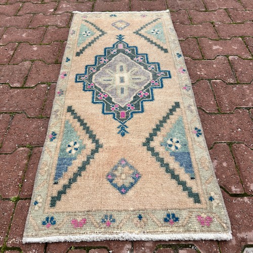 Beige teal 2x4 - teal, vintage