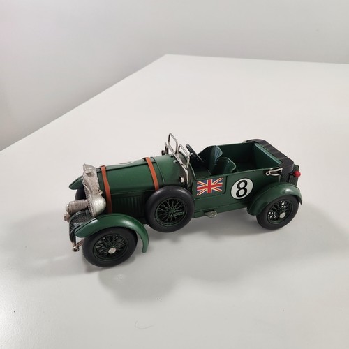 Vintage british racing green - british,