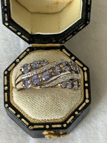 Vintage hallmarked 9ct - 9ct, gold