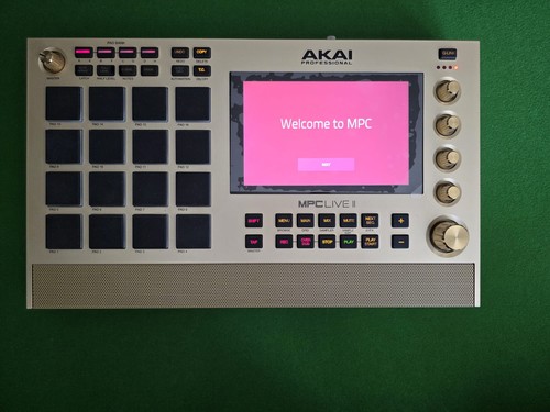 Akai mpc live gold - live, ii