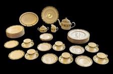 MINTON ASHWORTH FINE BONE CHINA 48 PIECE DINNER/TEA SET SH102