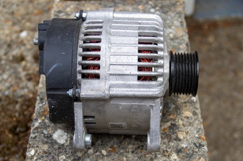 Car alternator fits p38 - alternator,