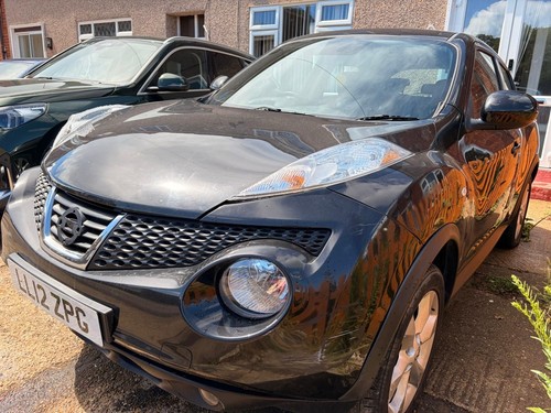 Nissan juke 2012 petrol - 2012,