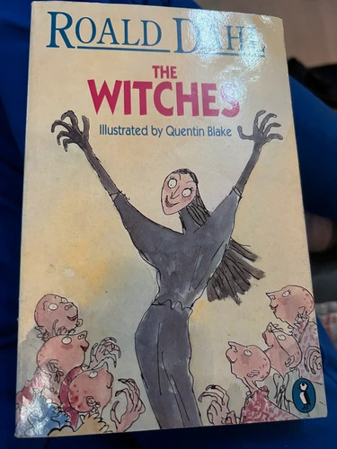 The witches illustrated - , by