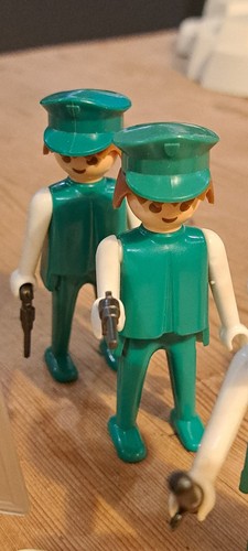 Vintage playmobil police - playmobil,