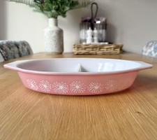 Pyrex Pink Daisy Divided
