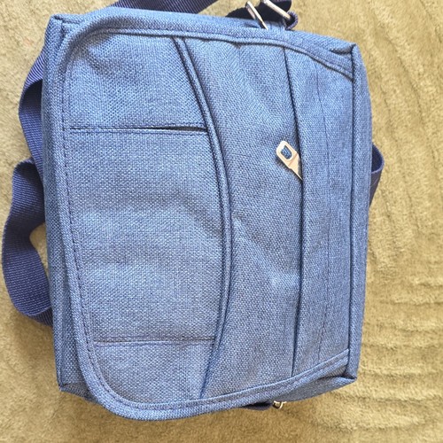 Blue canvas camera - canvas, shoulder