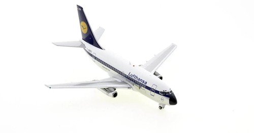 737 73s ryanair - 737-73s,
