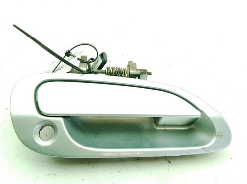 986063rh front outer door - front,