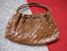 JOCASI LONDON Woven Ram