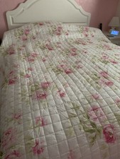 Sanderson Kingsize Quilted Comforter/Bedspread