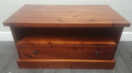 Dark pine stand ref - tv,