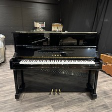 Yamaha YU1 Upright Piano (c.1999) Black Gloss Japan | Sherwood Phoenix Pianos