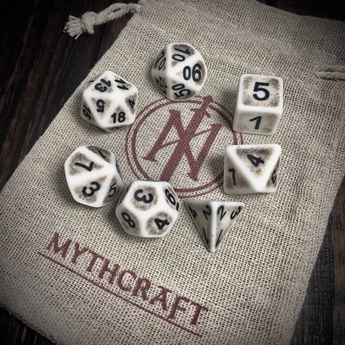 Ancient matte dice bone - matte,