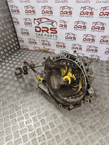Vauxhall corsa gearbox - d,