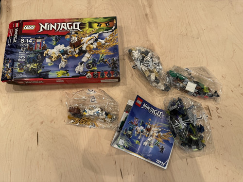 Lego ninjago master - master, dragon