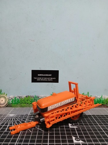 Britains farm toys - farm,
