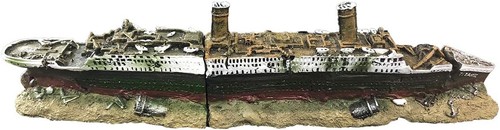 Sunken titanic aquarium - sunken,