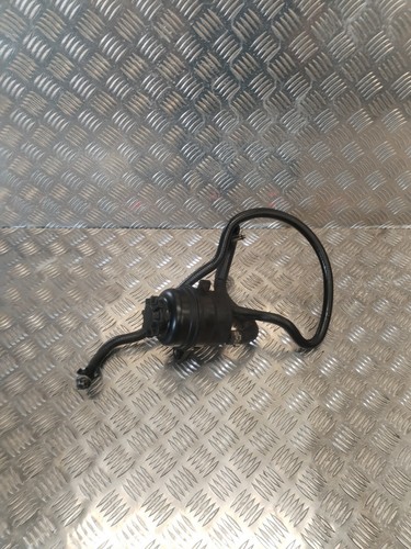 Power steering tank bmw e60 - power,