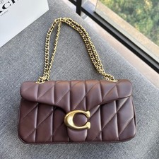COACH new Tabby26 wine bag