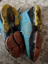 NIKE LEBRON XIX "CHRISTMAS"