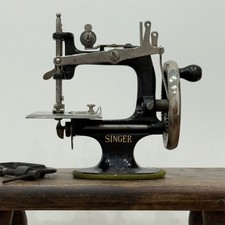 Singer Model 20 Child’s