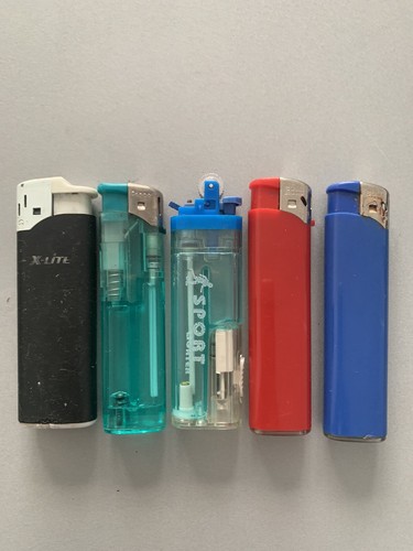 Cigarette lighters - 5,