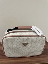 Guess top handle lunch