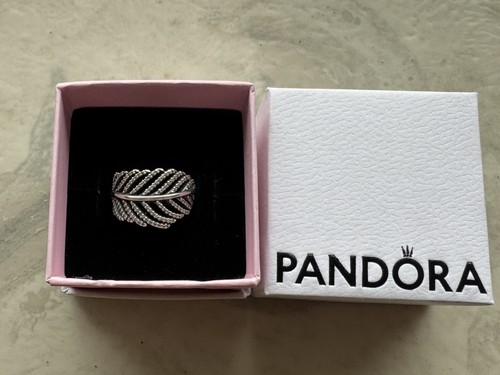 Pandora light feather - as,
