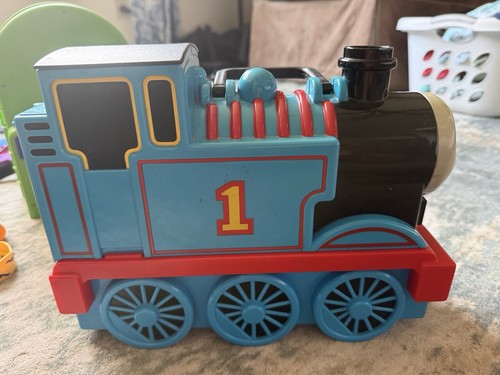 Thomas the train engine 17 - train,