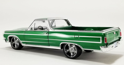 Scale 1965 chevrolet - 1:18,