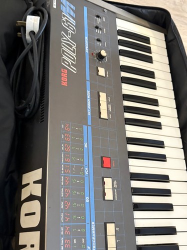 Korg poly 61m - poly, analogue