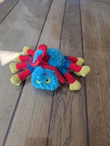 Woolly and tig spider hanging - woolly,