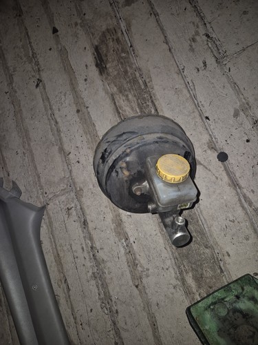Brake master cylinder subaru - brake,
