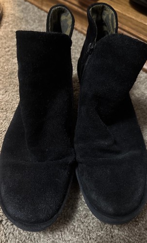 Fly london black suede zip - black,
