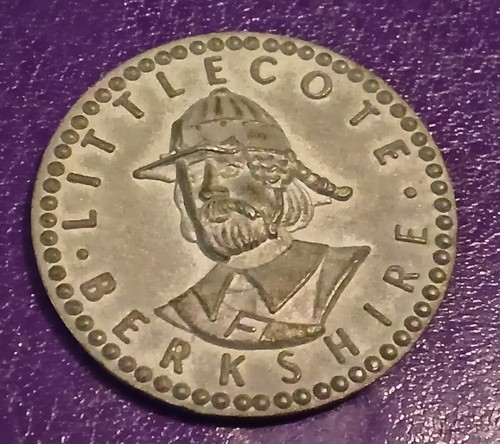 Old pewter token - token,